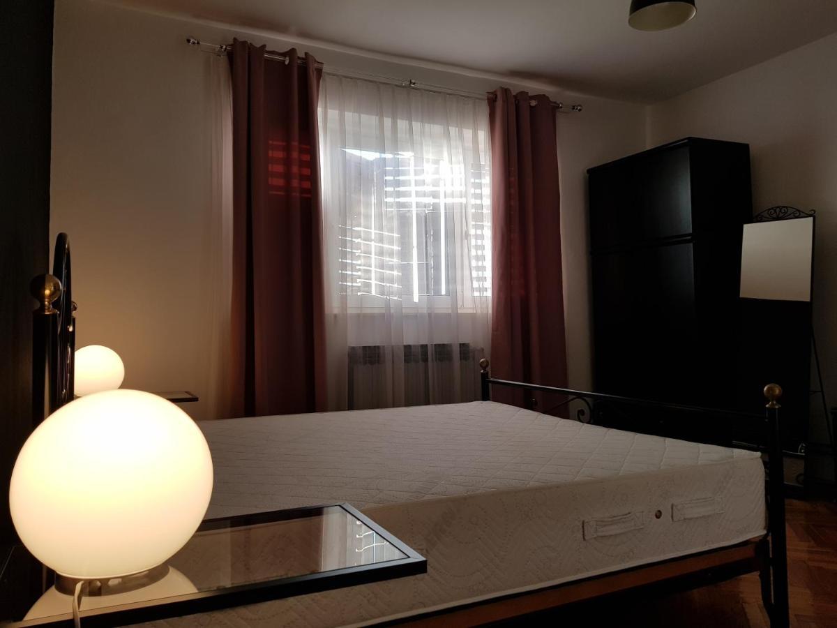 Apartment Dino สเวติยูไร ภายนอก รูปภาพ